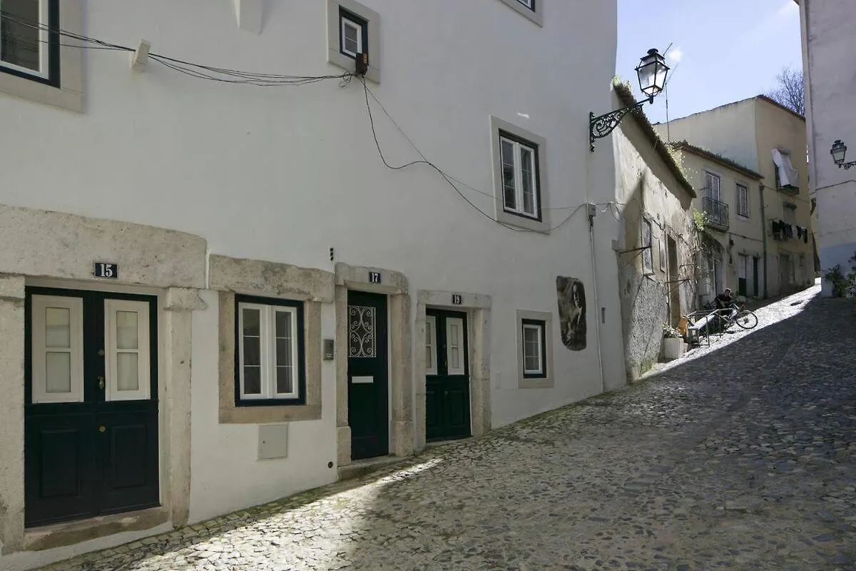 Central Lisbon Cozy & Near The Subway Appartement